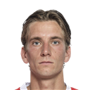 Dennis Praet